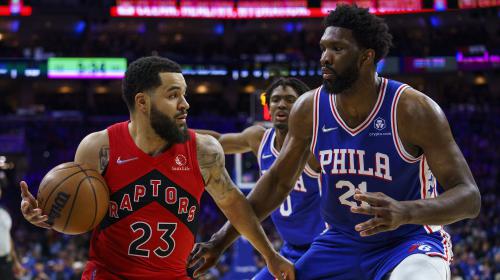 前锋与中场 前锋与中场