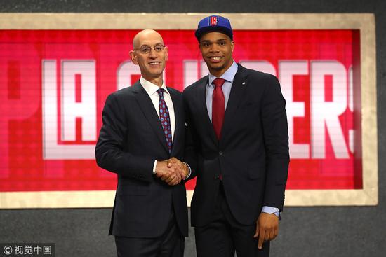 和更多的比 和更多的比