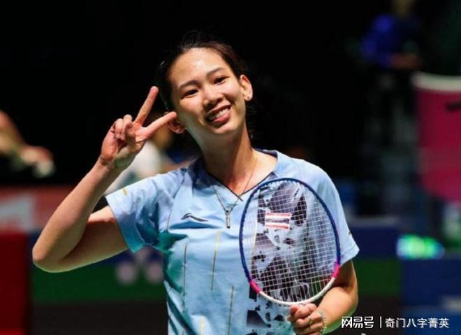 星二代的身 星二代的身