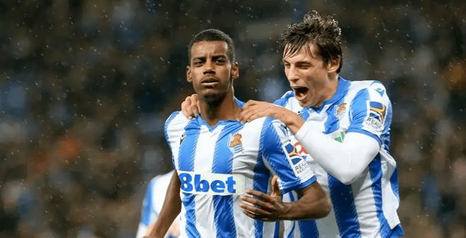 队的配合更 队的配合更