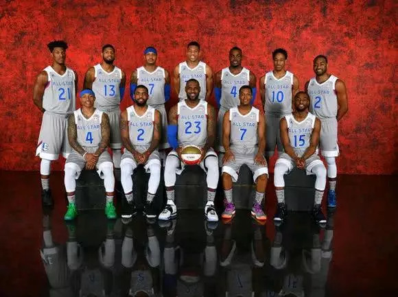 更契合战术 更契合战术